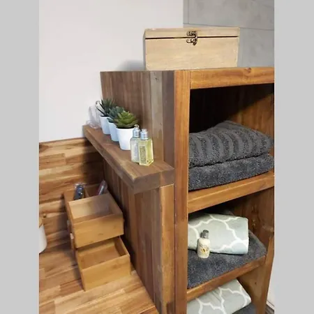 Le 68b アパート *